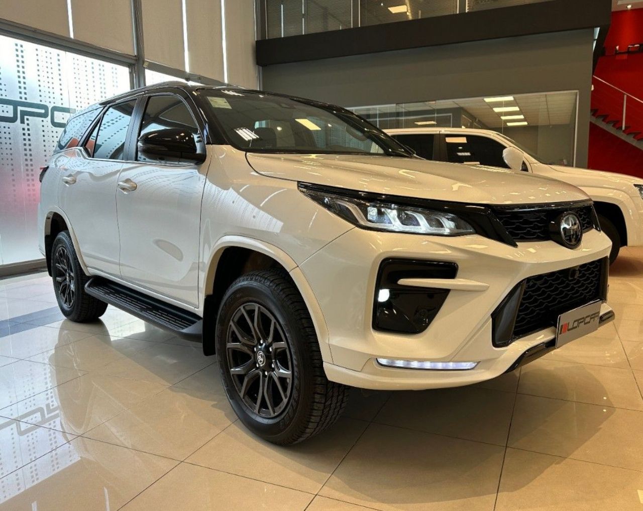 Toyota Hilux SW4 Nuevo Financiado en Córdoba, deRuedas