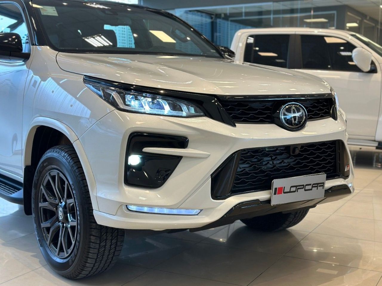 Toyota Hilux SW4 Nuevo Financiado en Córdoba, deRuedas