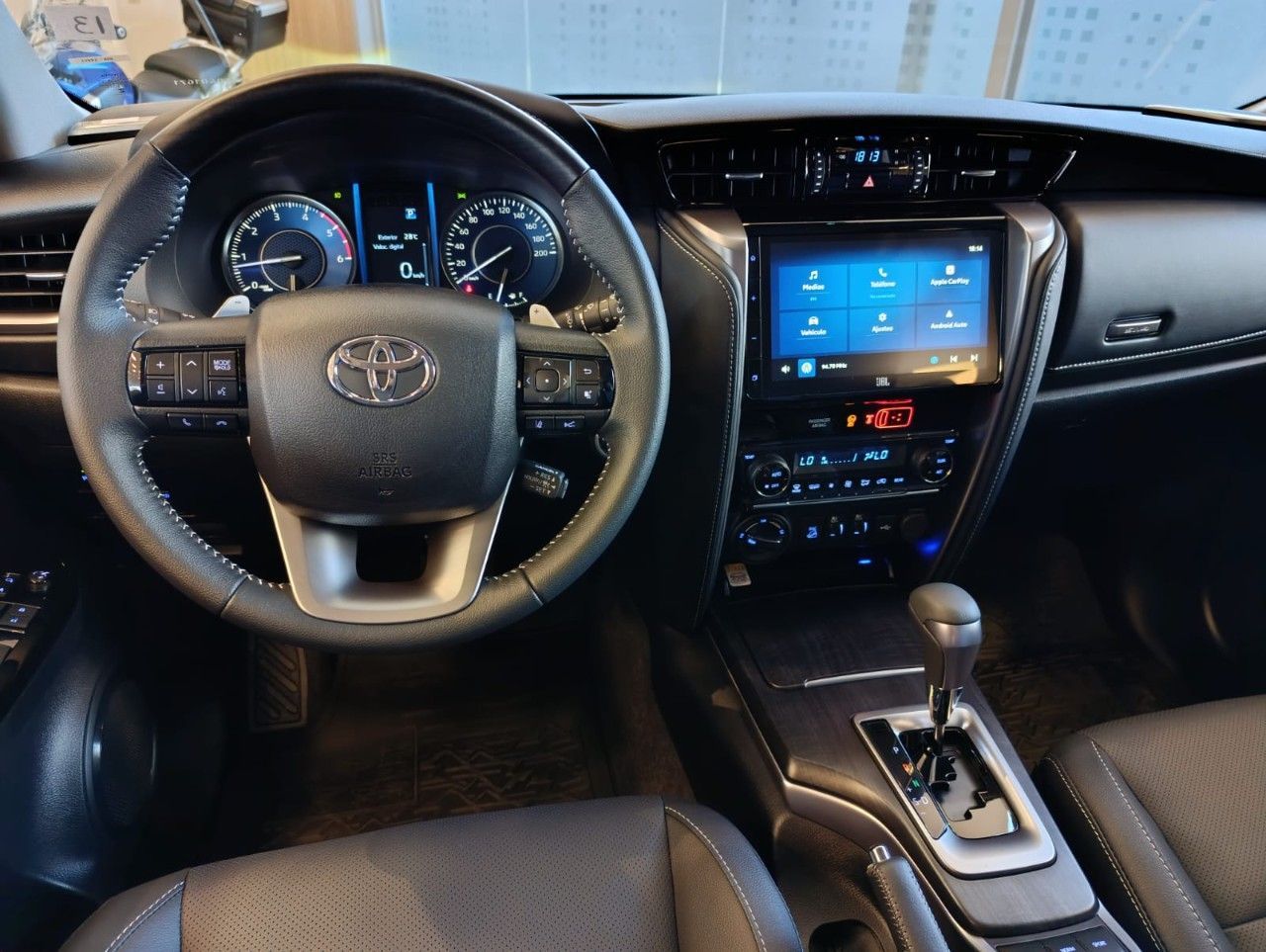 Toyota Hilux SW4 Nuevo Financiado en Córdoba, deRuedas