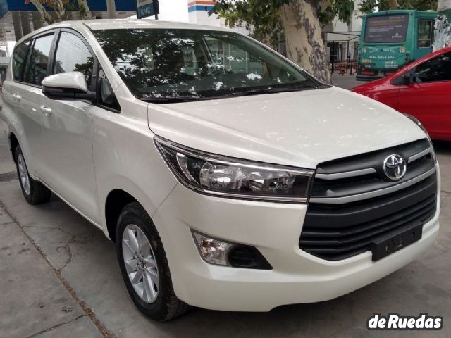 Toyota Innova Usado en Mendoza, deRuedas