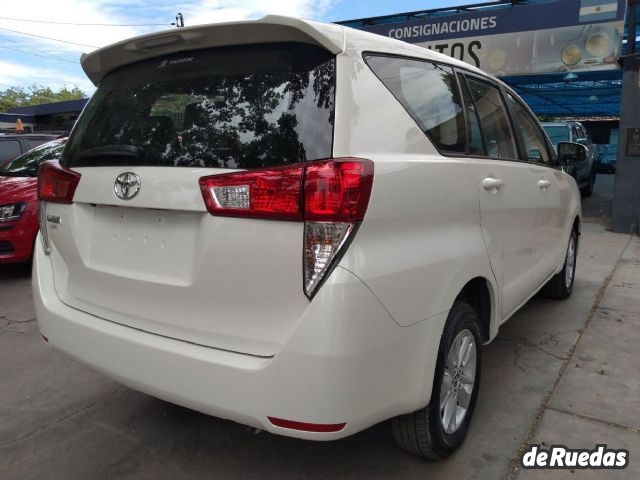 Toyota Innova Usado en Mendoza, deRuedas