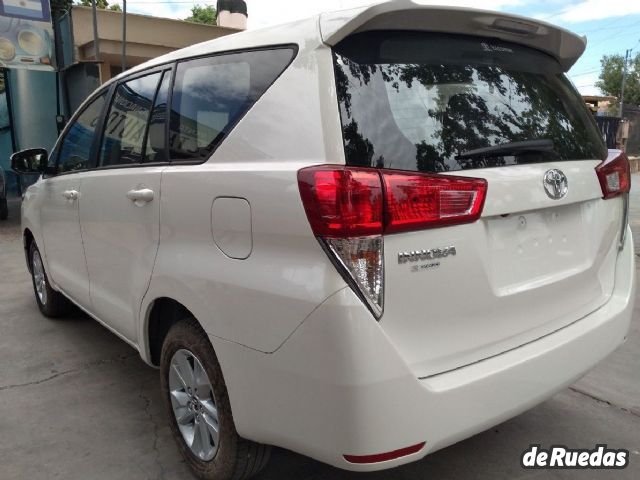 Toyota Innova Usado en Mendoza, deRuedas