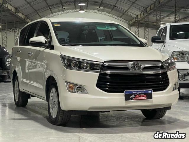 Toyota Innova Usado en San Juan, deRuedas