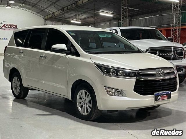 Toyota Innova Usado en San Juan, deRuedas