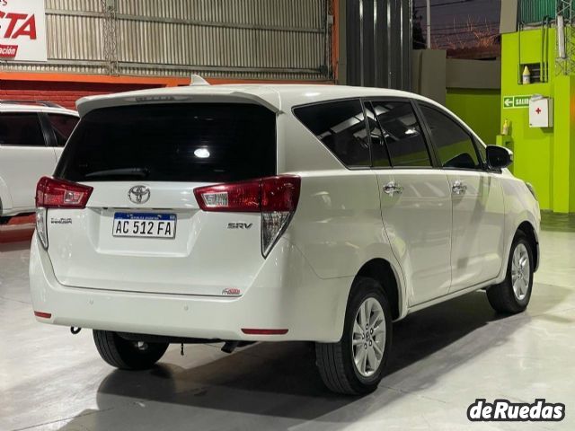 Toyota Innova Usado en San Juan, deRuedas
