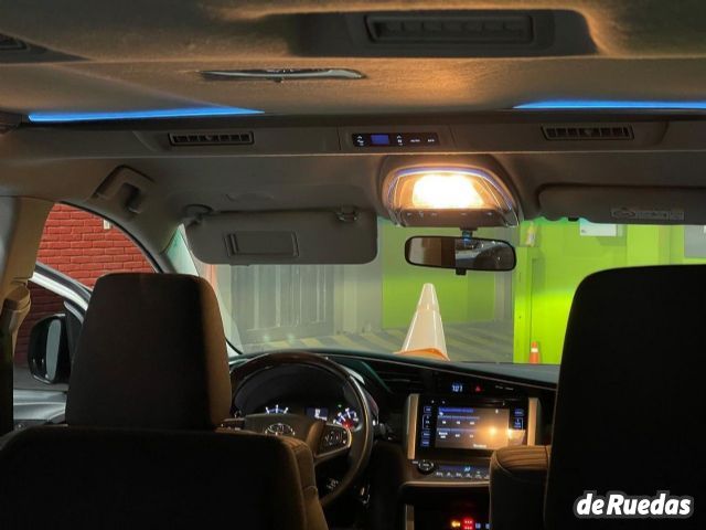 Toyota Innova Usado en San Juan, deRuedas