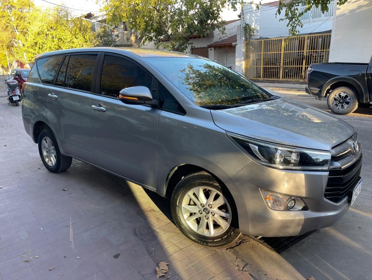 Toyota Innova Usado en Mendoza, deRuedas