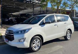 Toyota Innova Usado en San Juan Financiado