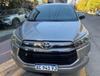 Toyota Innova Usado en Mendoza