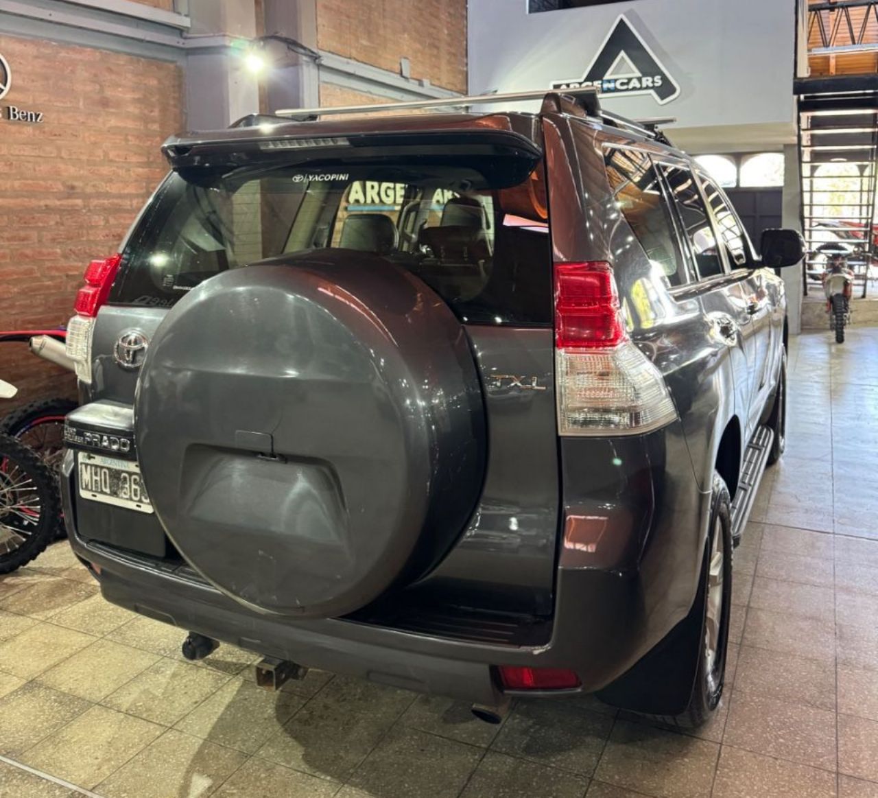 Toyota Land Cruiser Usado Financiado en San Juan, deRuedas