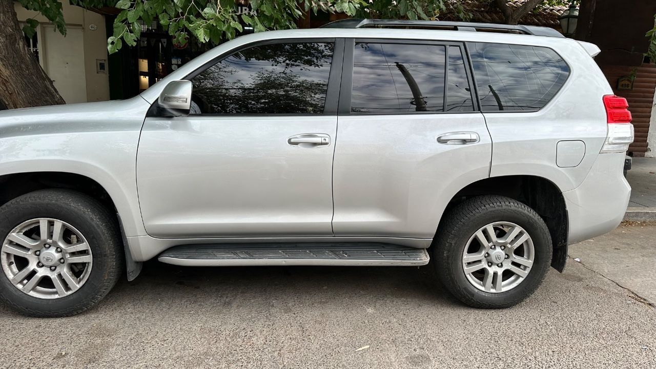 Toyota Land Cruiser Usado en Mendoza, deRuedas