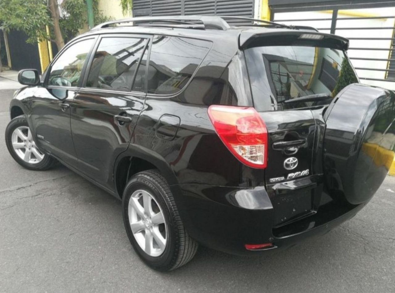 Toyota RAV4 Usado en San Juan, deRuedas