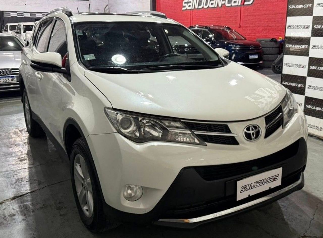 Toyota RAV4 Usado Financiado en San Juan, deRuedas