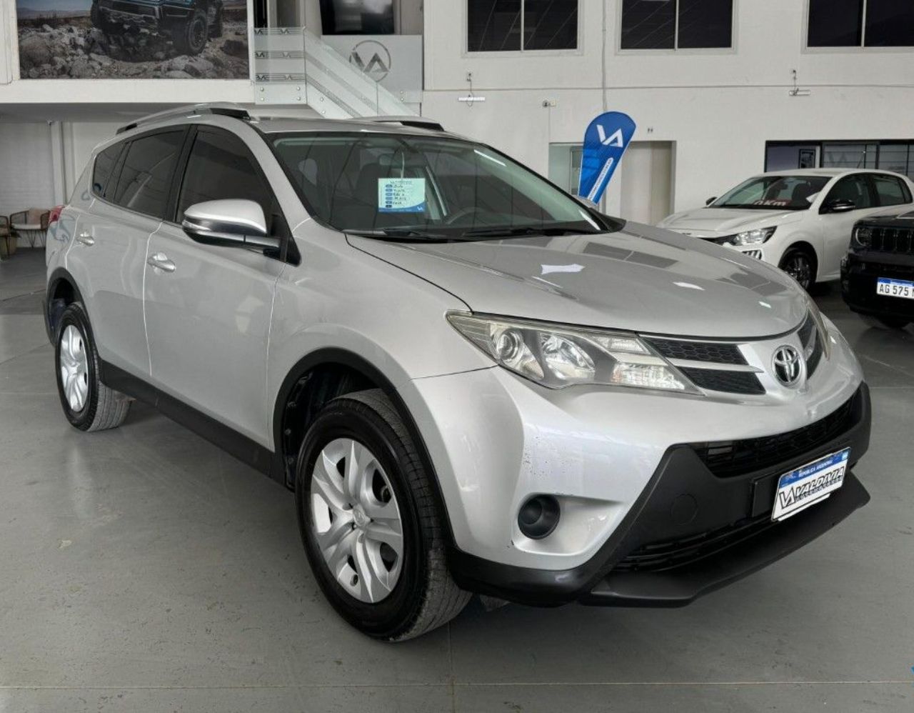 Toyota RAV4 Usado Financiado en San Juan, deRuedas