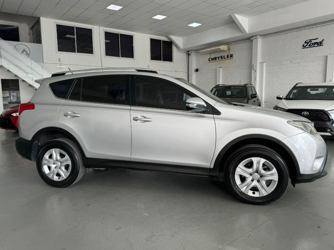 Toyota RAV4 Usado Financiado en San Juan, deRuedas
