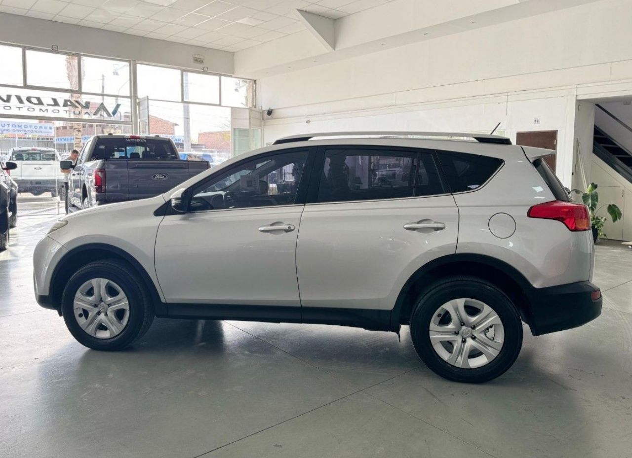 Toyota RAV4 Usado Financiado en San Juan, deRuedas