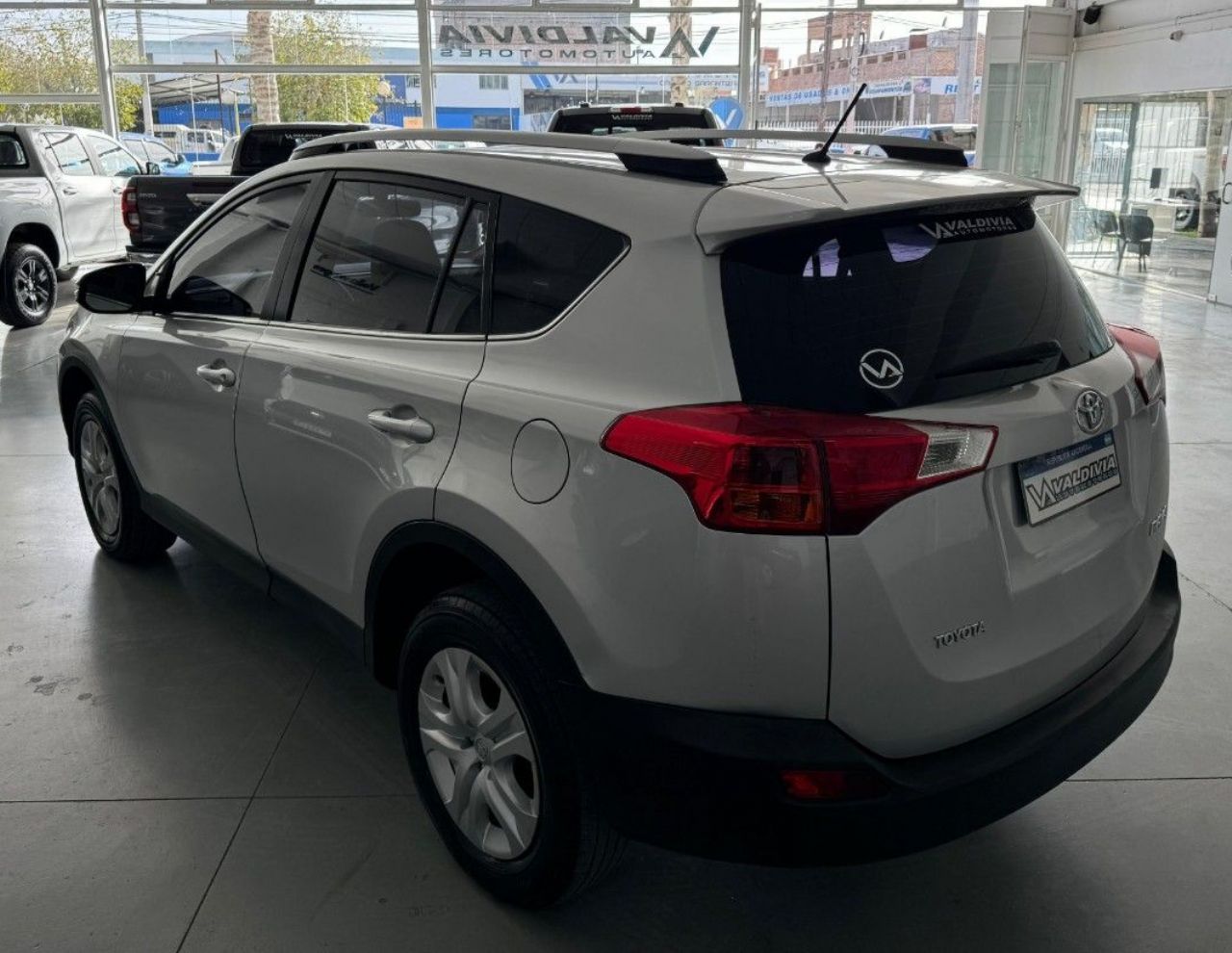 Toyota RAV4 Usado Financiado en San Juan, deRuedas