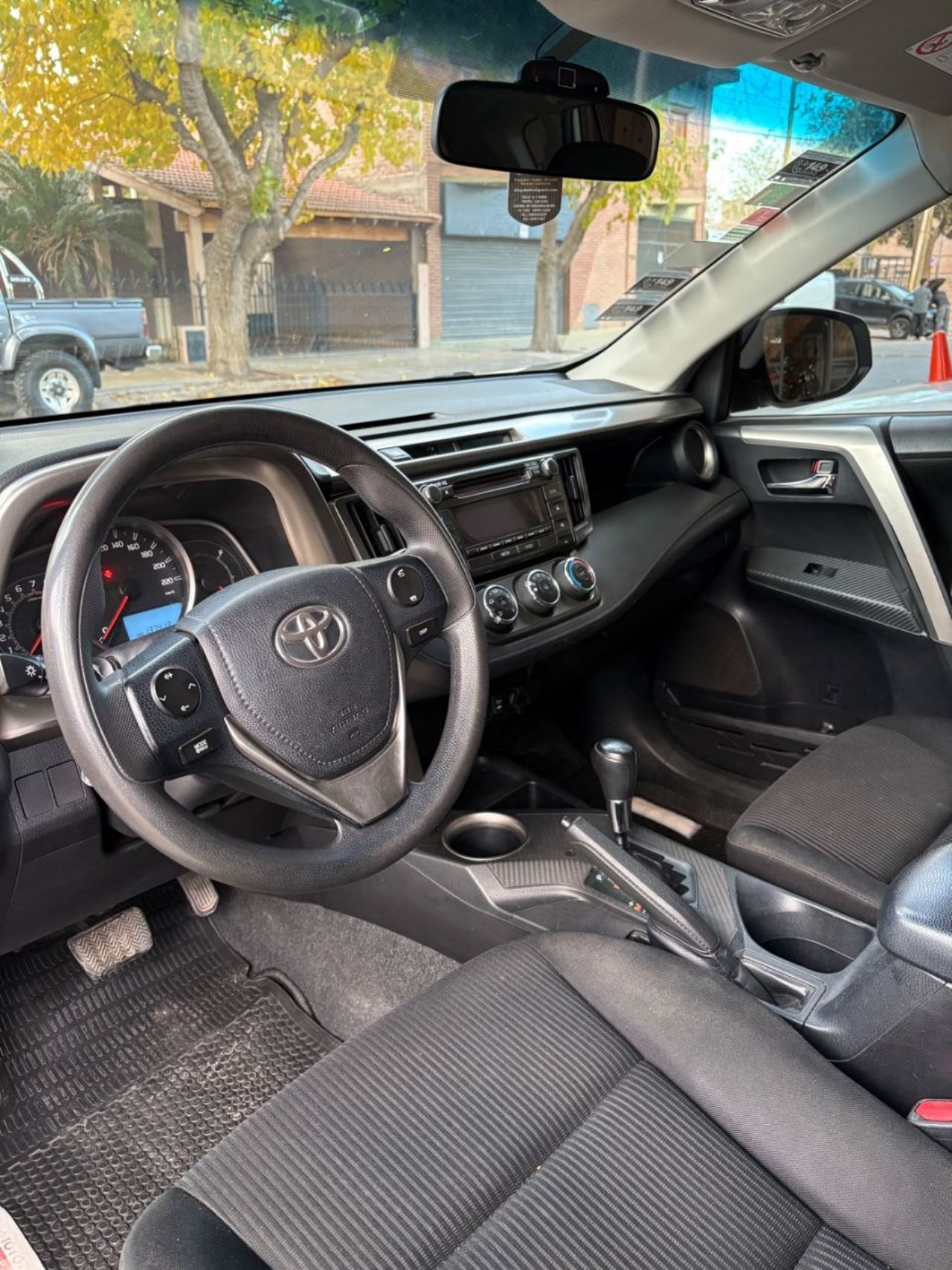 Toyota RAV4 Usado Financiado en San Juan, deRuedas