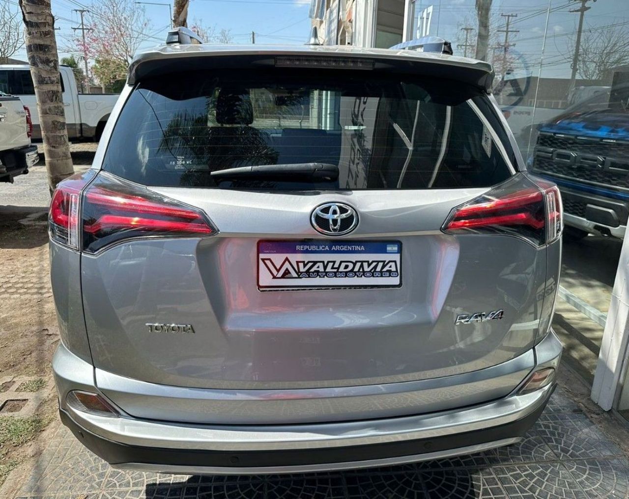 Toyota RAV4 Usado en San Juan, deRuedas