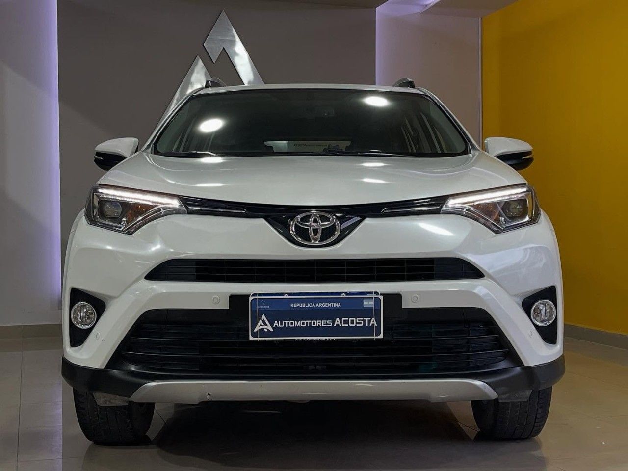 Toyota RAV4 Usado Financiado en San Juan, deRuedas
