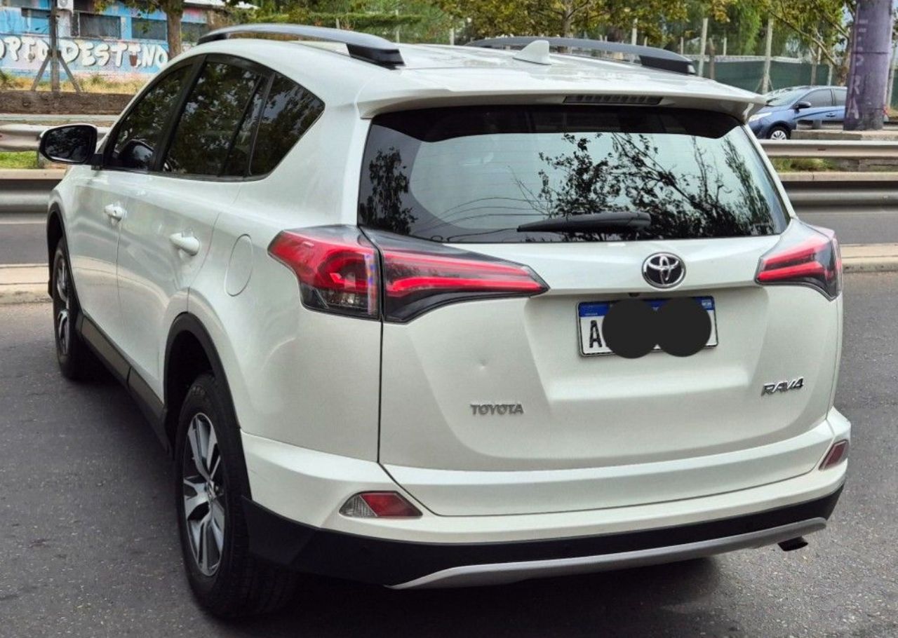 Toyota RAV4 Usado Financiado en Mendoza, deRuedas