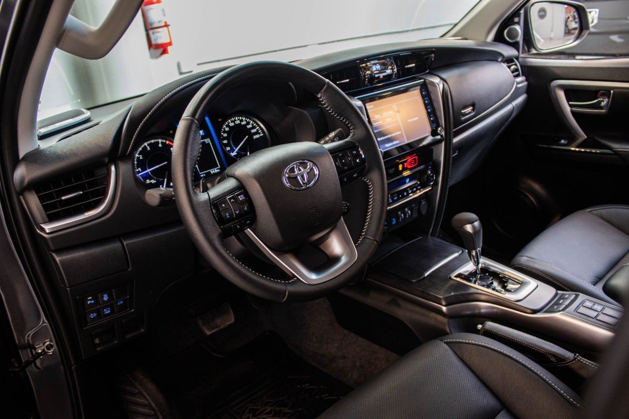 Toyota SW4 Nuevo en Córdoba, deRuedas