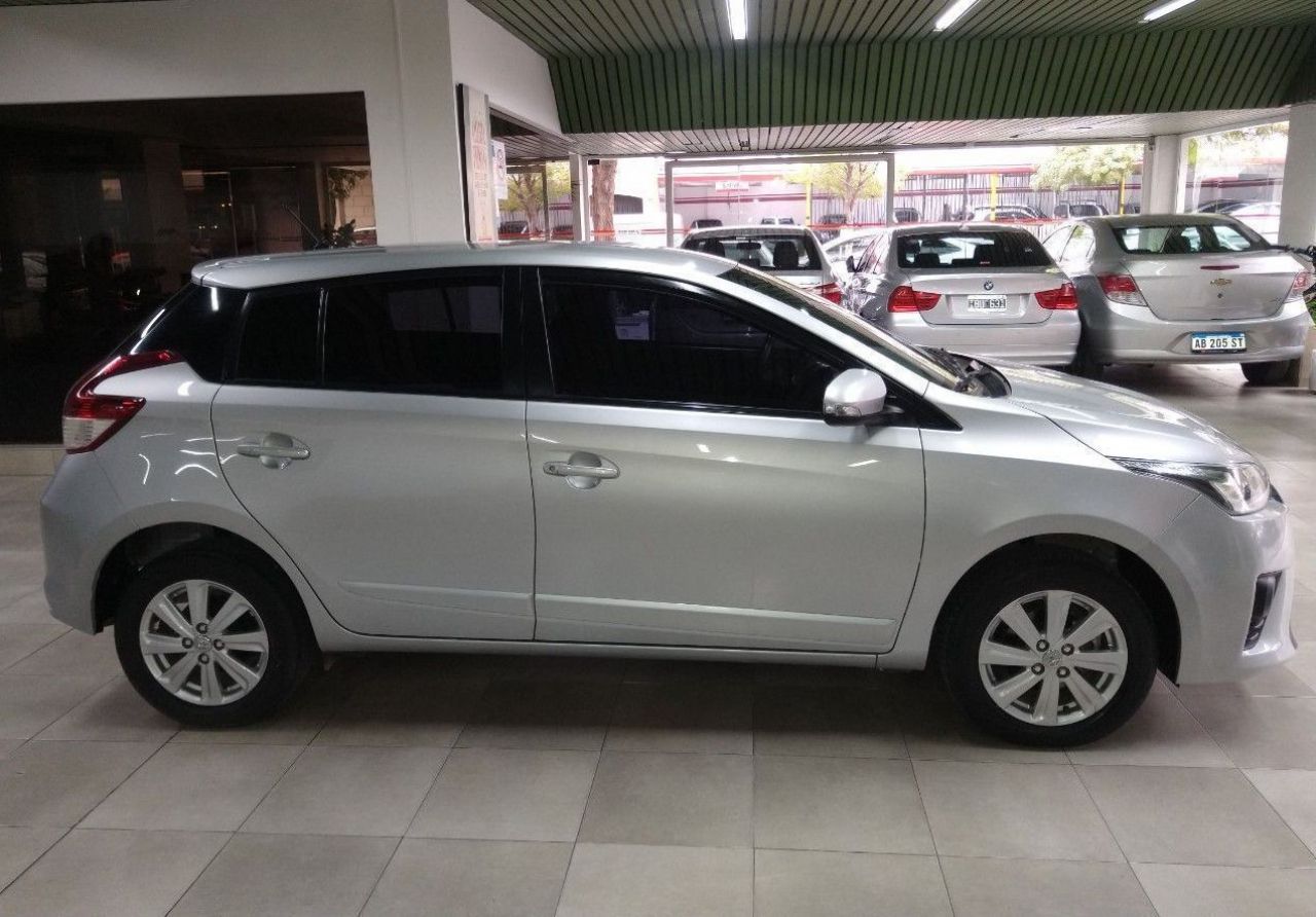 Toyota Yaris Usado en Mendoza, deRuedas