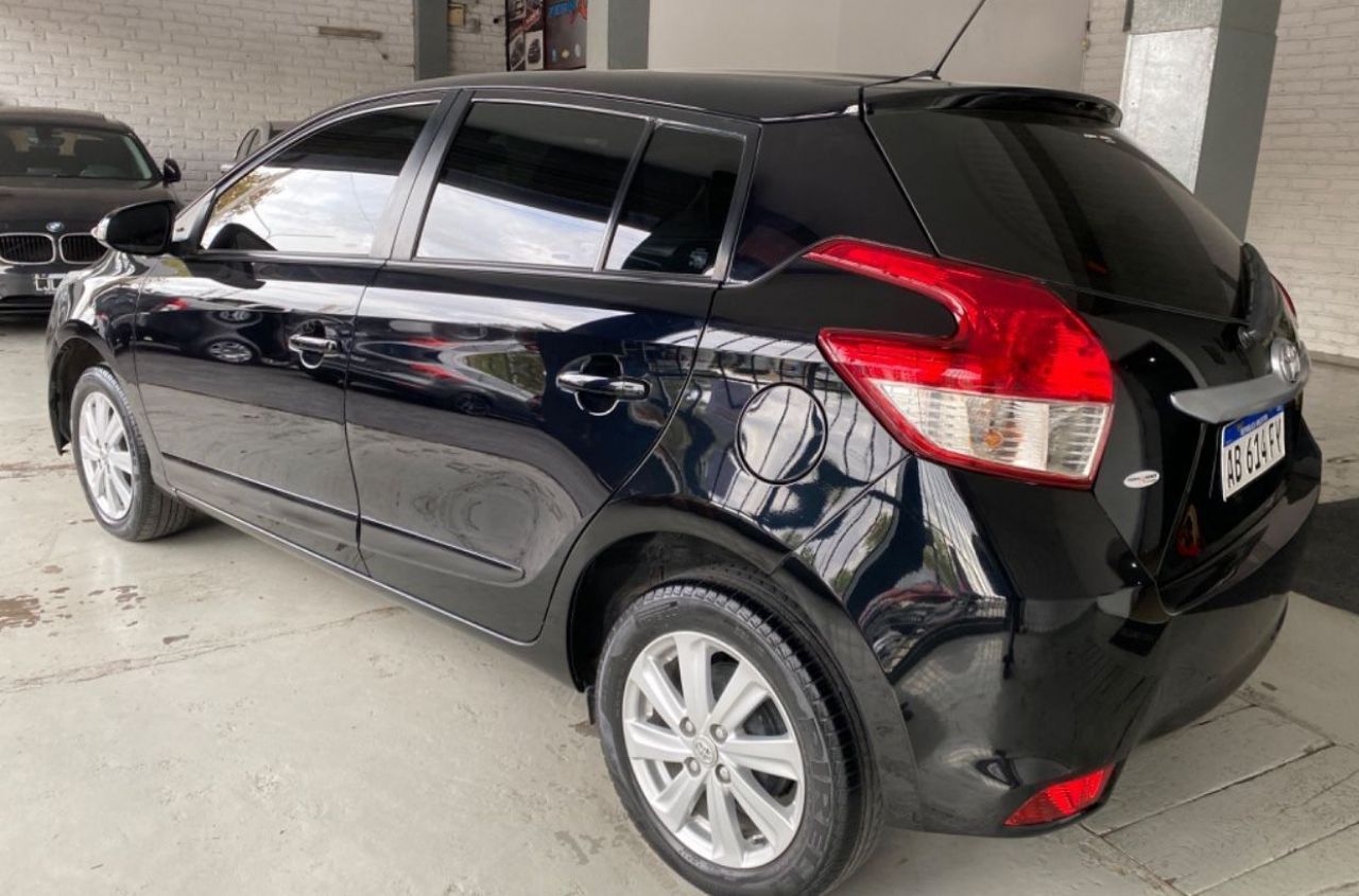 Toyota Yaris Usado en Mendoza, deRuedas