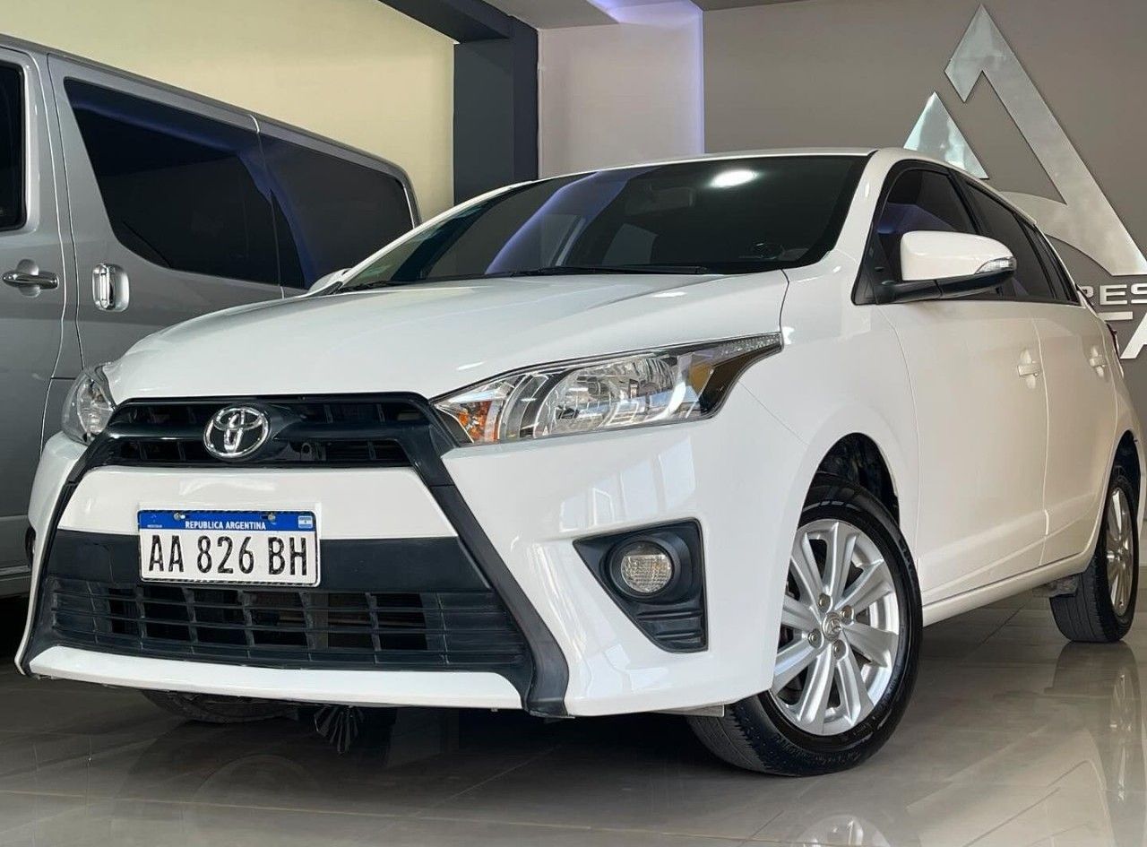 Toyota Yaris Usado en San Juan, deRuedas