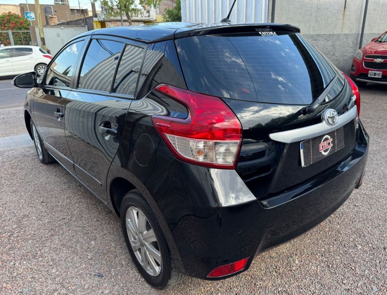 Toyota Yaris Usado Financiado en Mendoza, deRuedas
