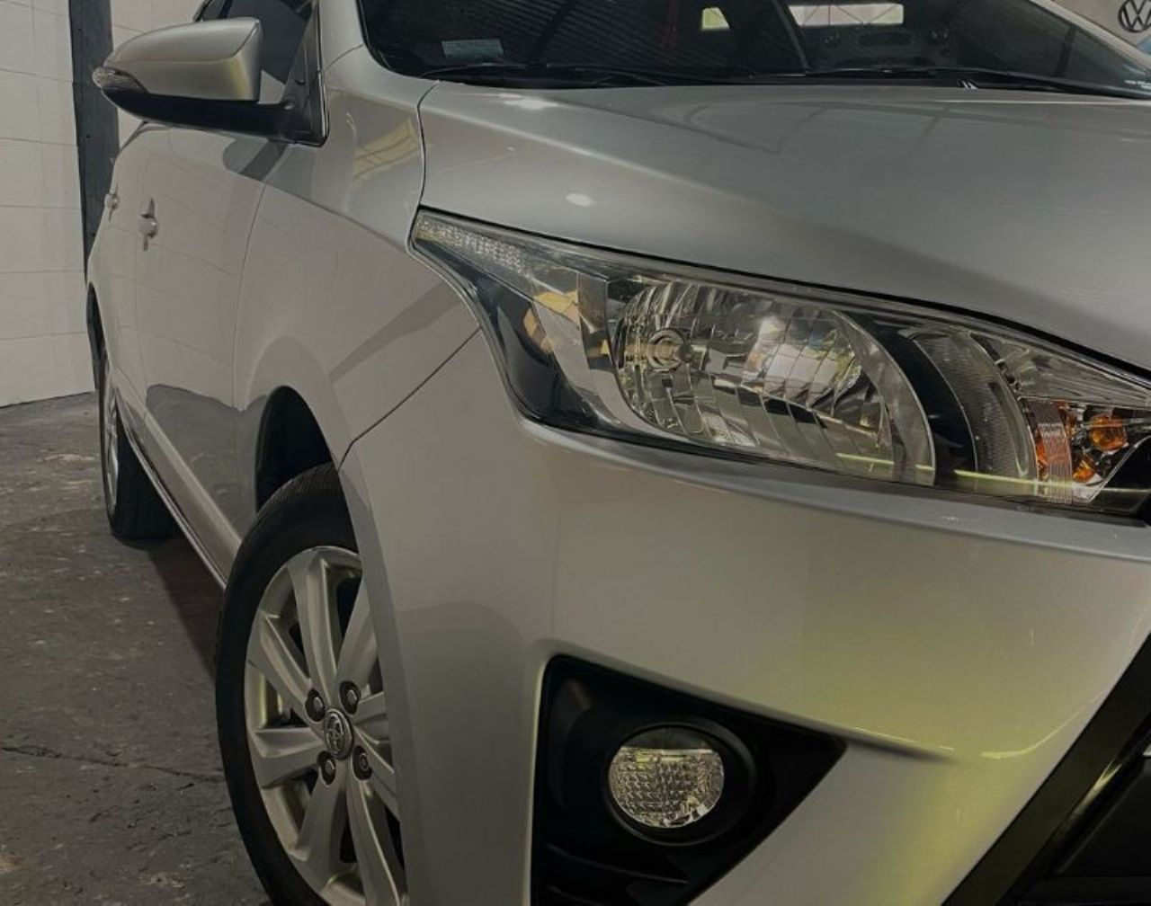 Toyota Yaris Usado en Buenos Aires, deRuedas