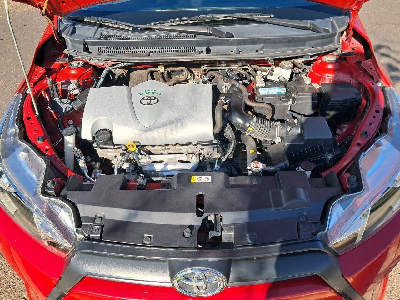 Toyota Yaris Usado Financiado en Mendoza, deRuedas