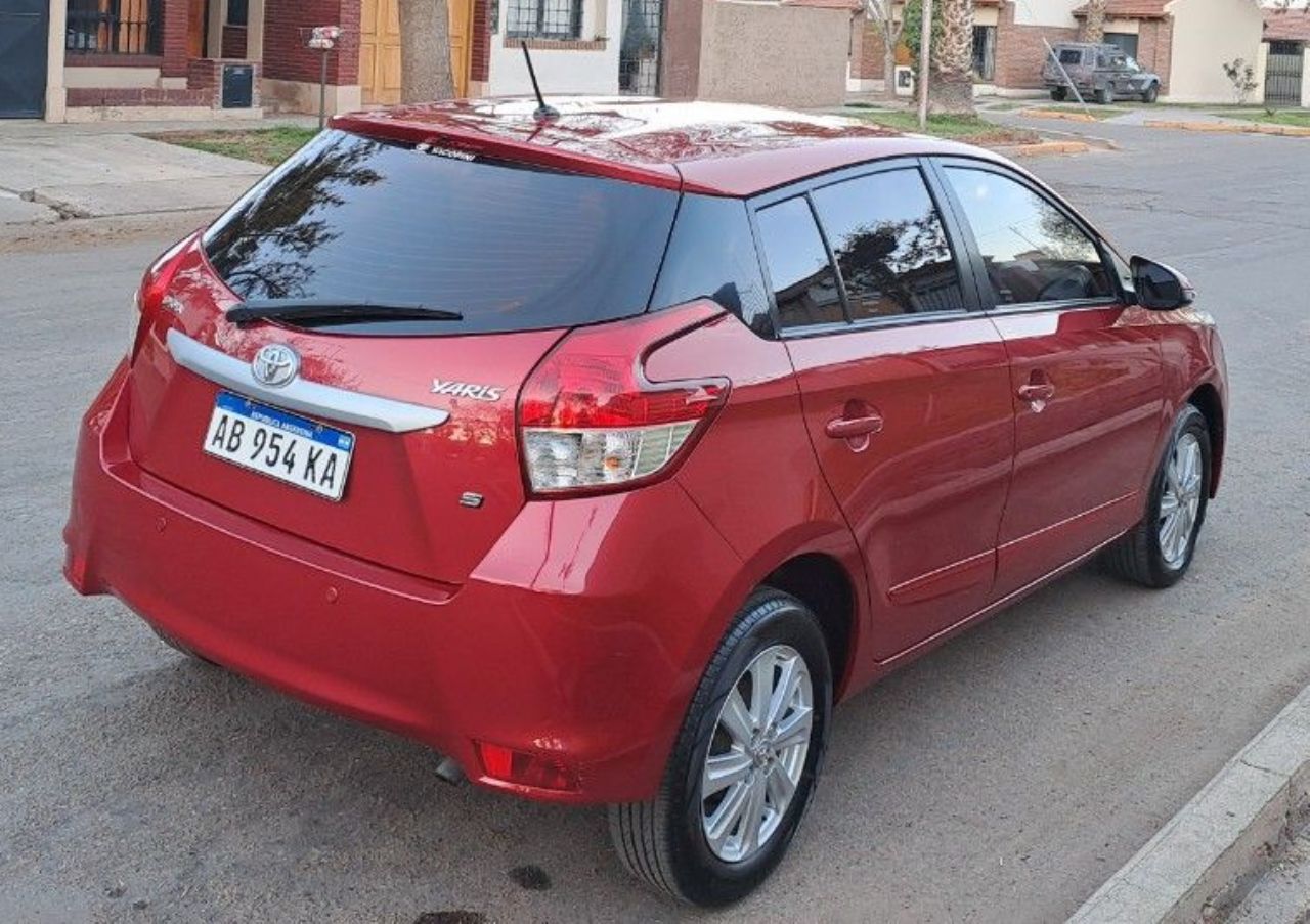 Toyota Yaris Usado en Mendoza, deRuedas
