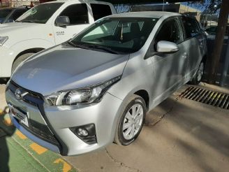 Toyota Yaris Usado en Mendoza Financiado