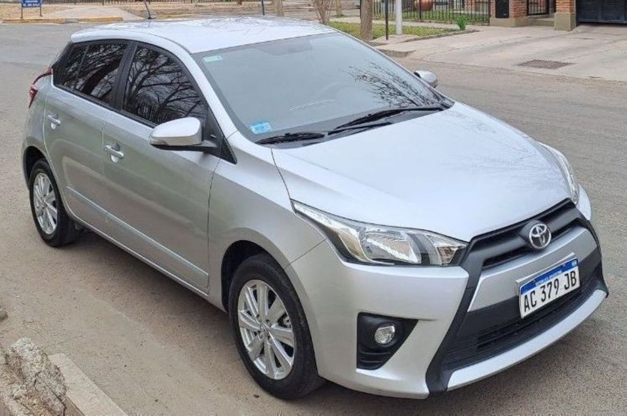 Toyota Yaris Usado en Mendoza, deRuedas