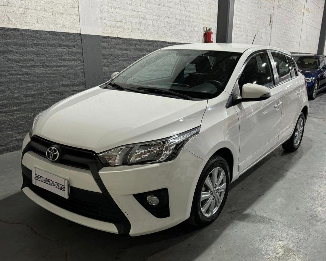 Toyota Yaris Usado Financiado en San Juan, deRuedas