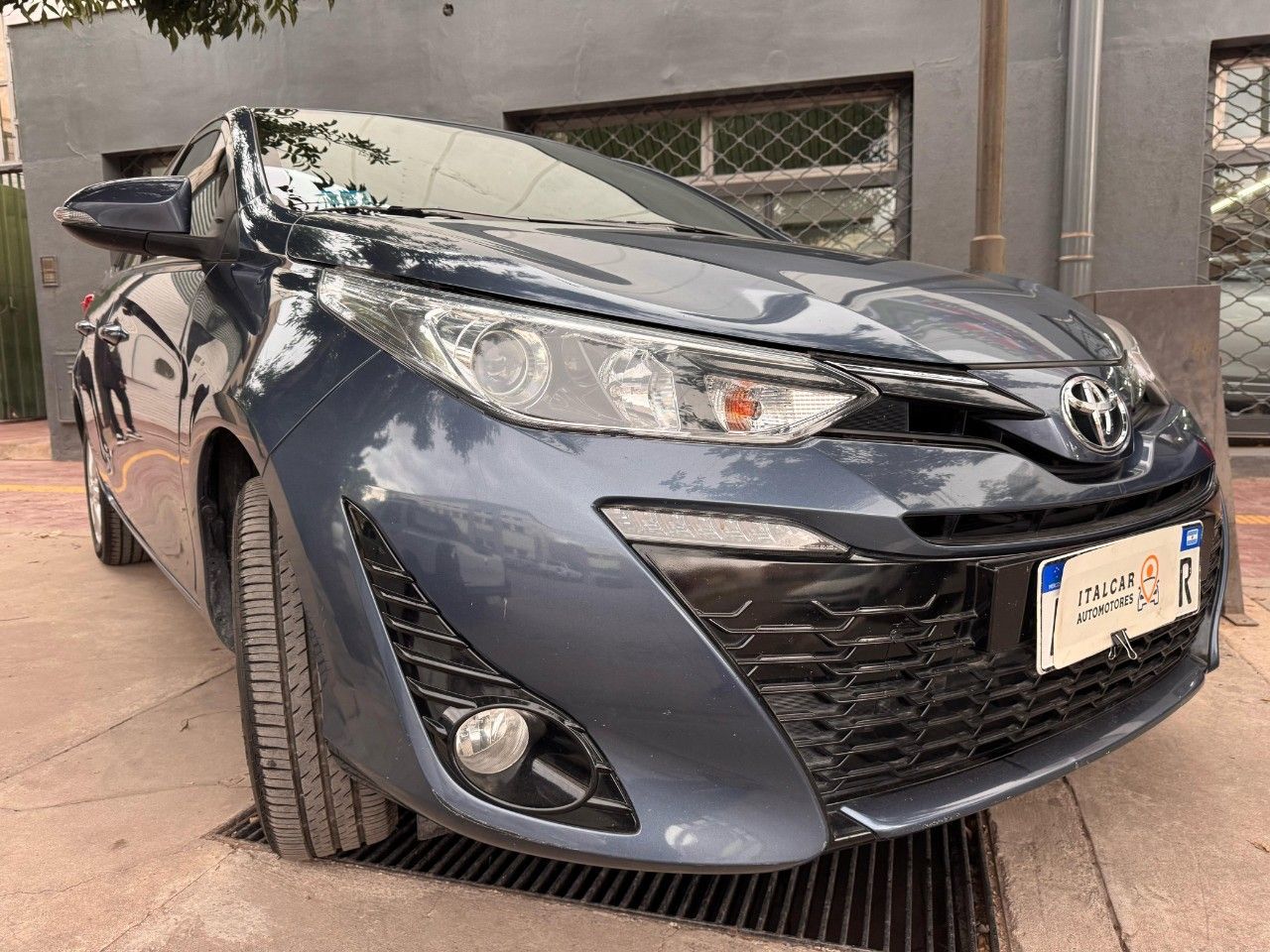 Toyota Yaris Usado Financiado en Mendoza, deRuedas