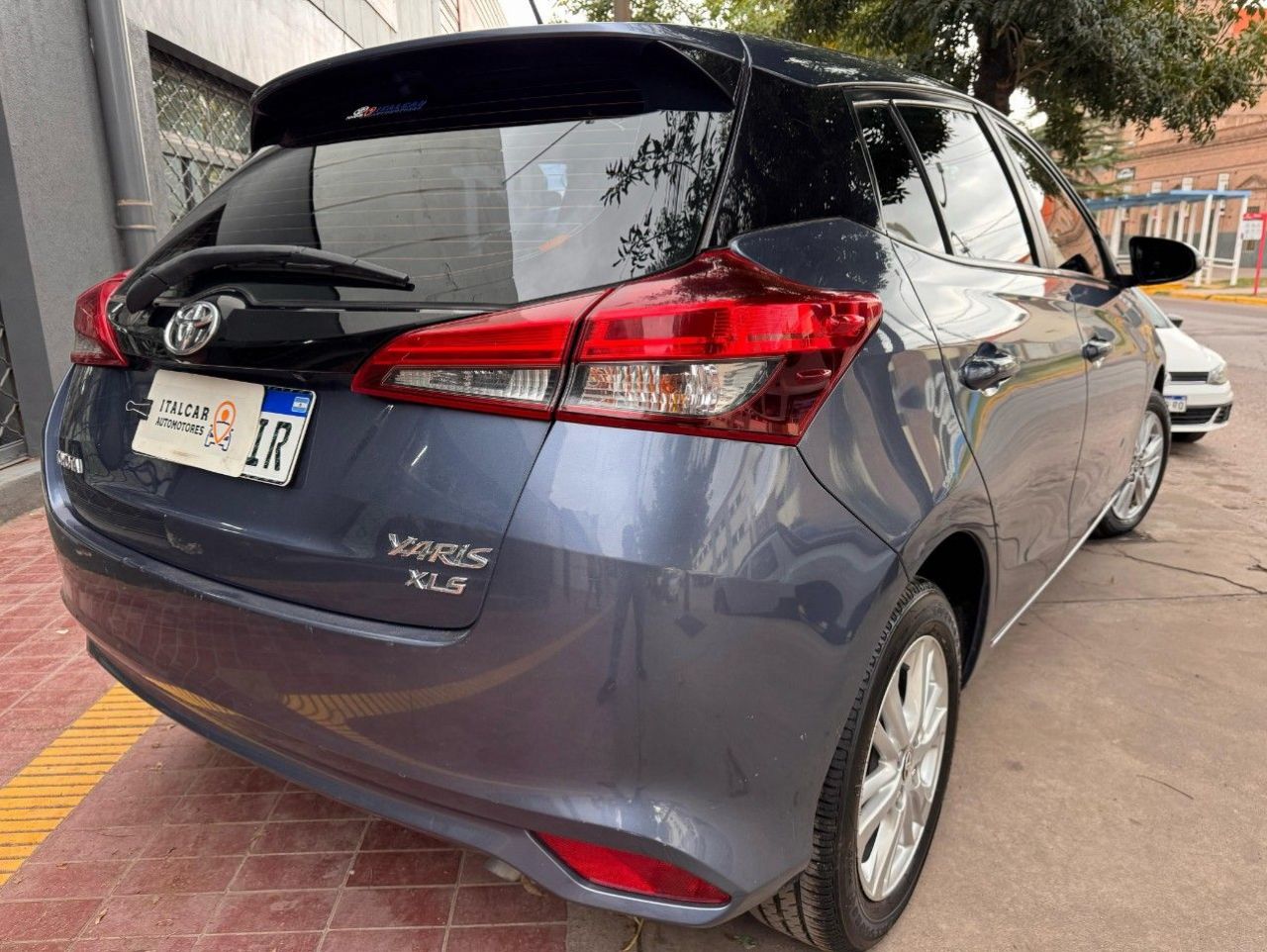 Toyota Yaris Usado Financiado en Mendoza, deRuedas
