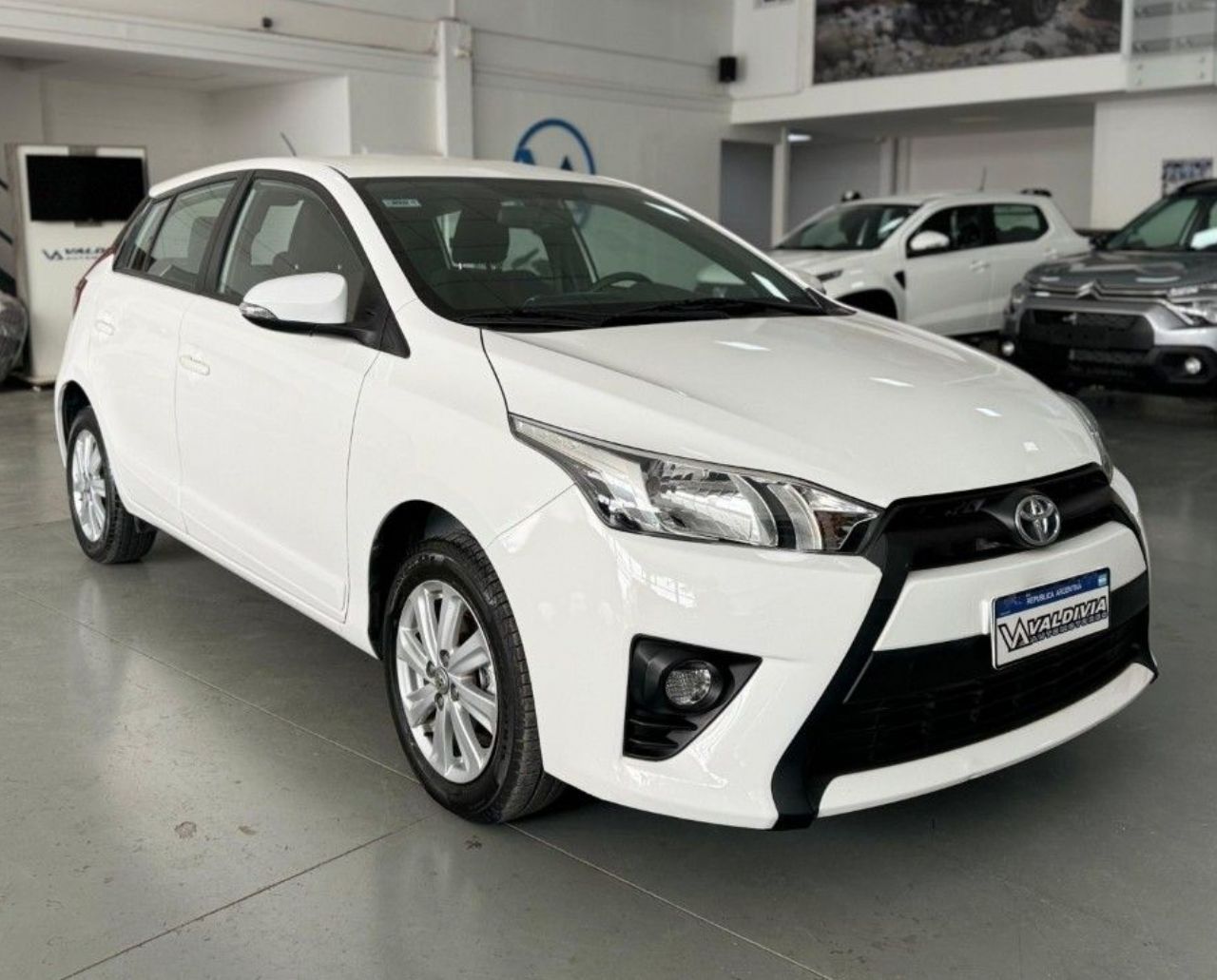 Toyota Yaris Usado Financiado en San Juan, deRuedas