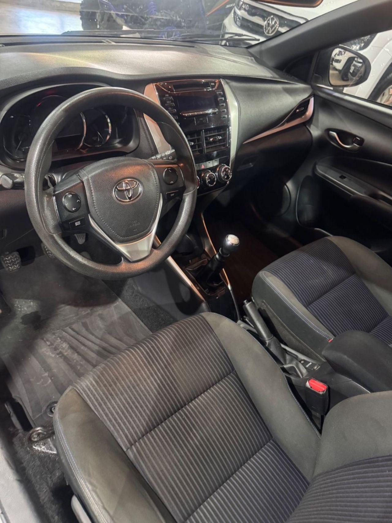 Toyota Yaris Usado Financiado en San Juan, deRuedas