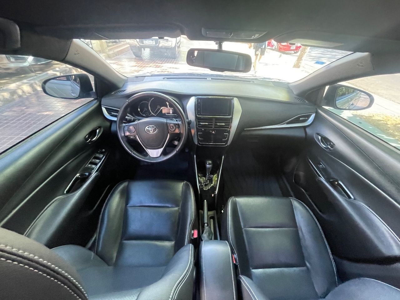 Toyota Yaris Usado Financiado en Mendoza, deRuedas