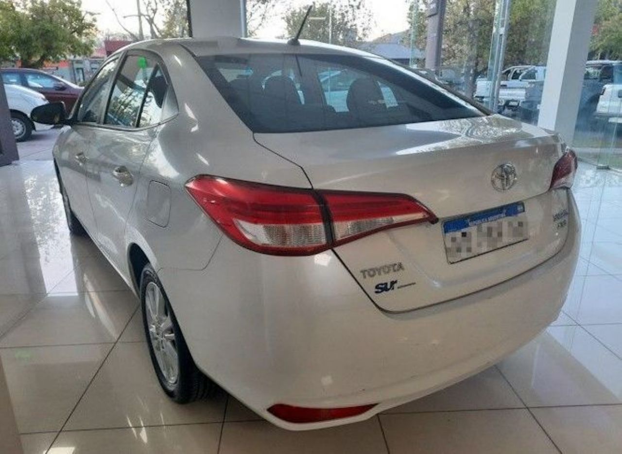 Toyota Yaris Usado Financiado en Mendoza, deRuedas