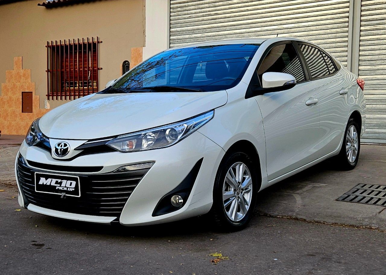 Toyota Yaris Usado en Mendoza, deRuedas