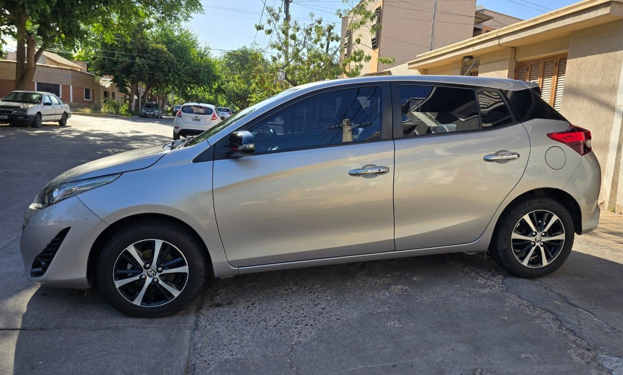 Toyota Yaris Usado Financiado en Mendoza, deRuedas