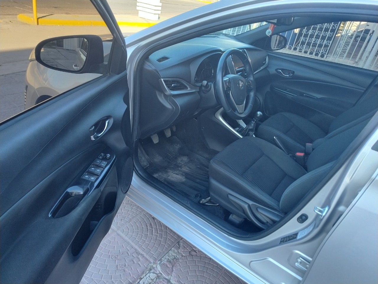 Toyota Yaris Usado en Mendoza, deRuedas