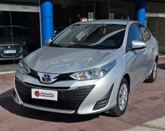 Toyota Yaris Usado en Mendoza Financiado