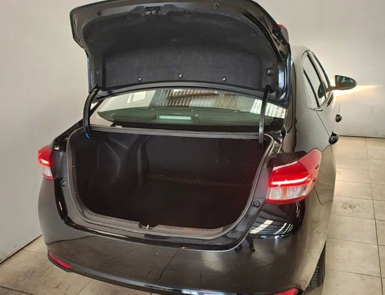 Toyota Yaris Usado en Córdoba, deRuedas