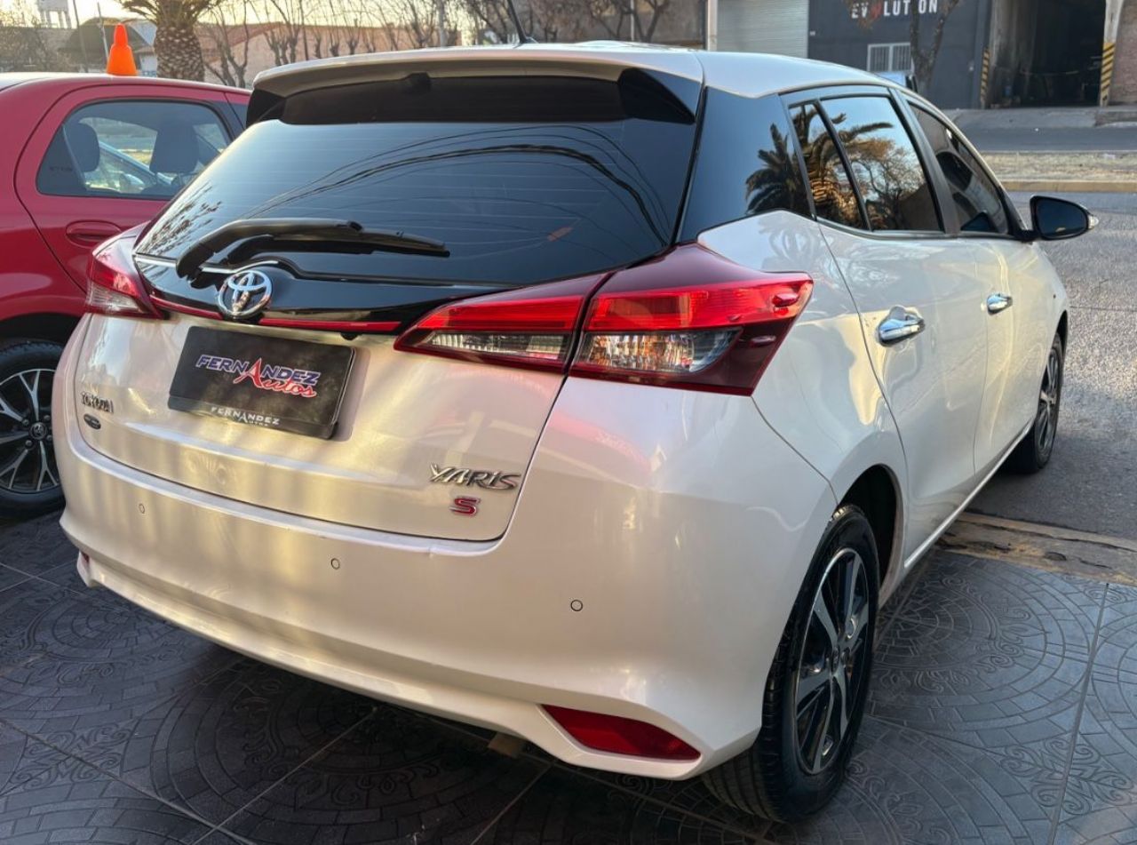 Toyota Yaris Usado en Mendoza, deRuedas