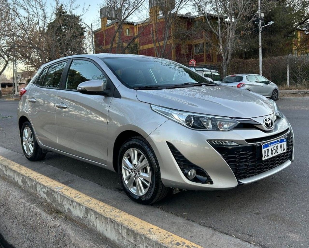 Toyota Yaris Usado Financiado en Mendoza, deRuedas