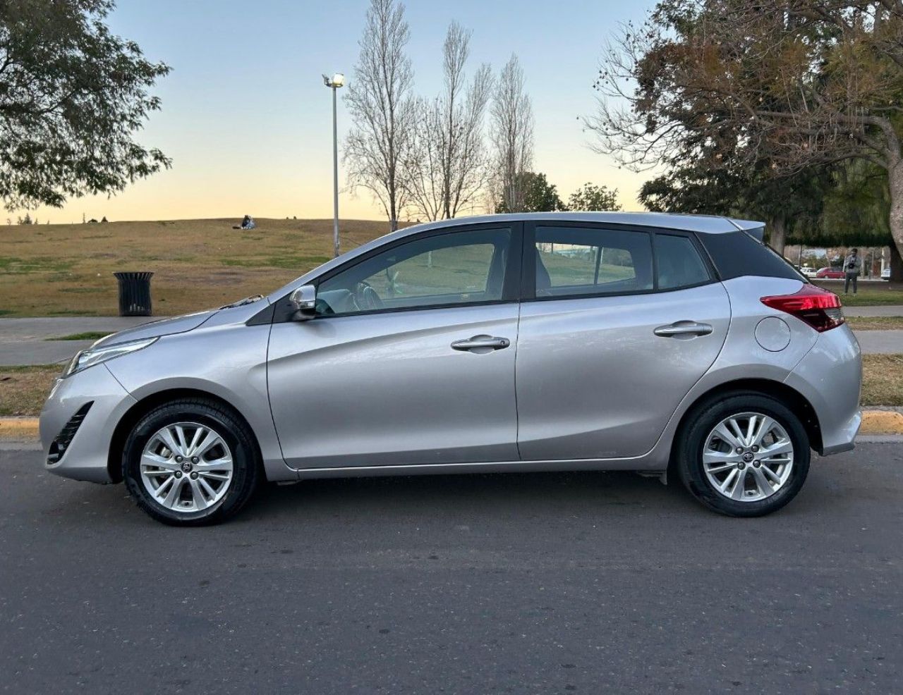 Toyota Yaris Usado Financiado en Mendoza, deRuedas